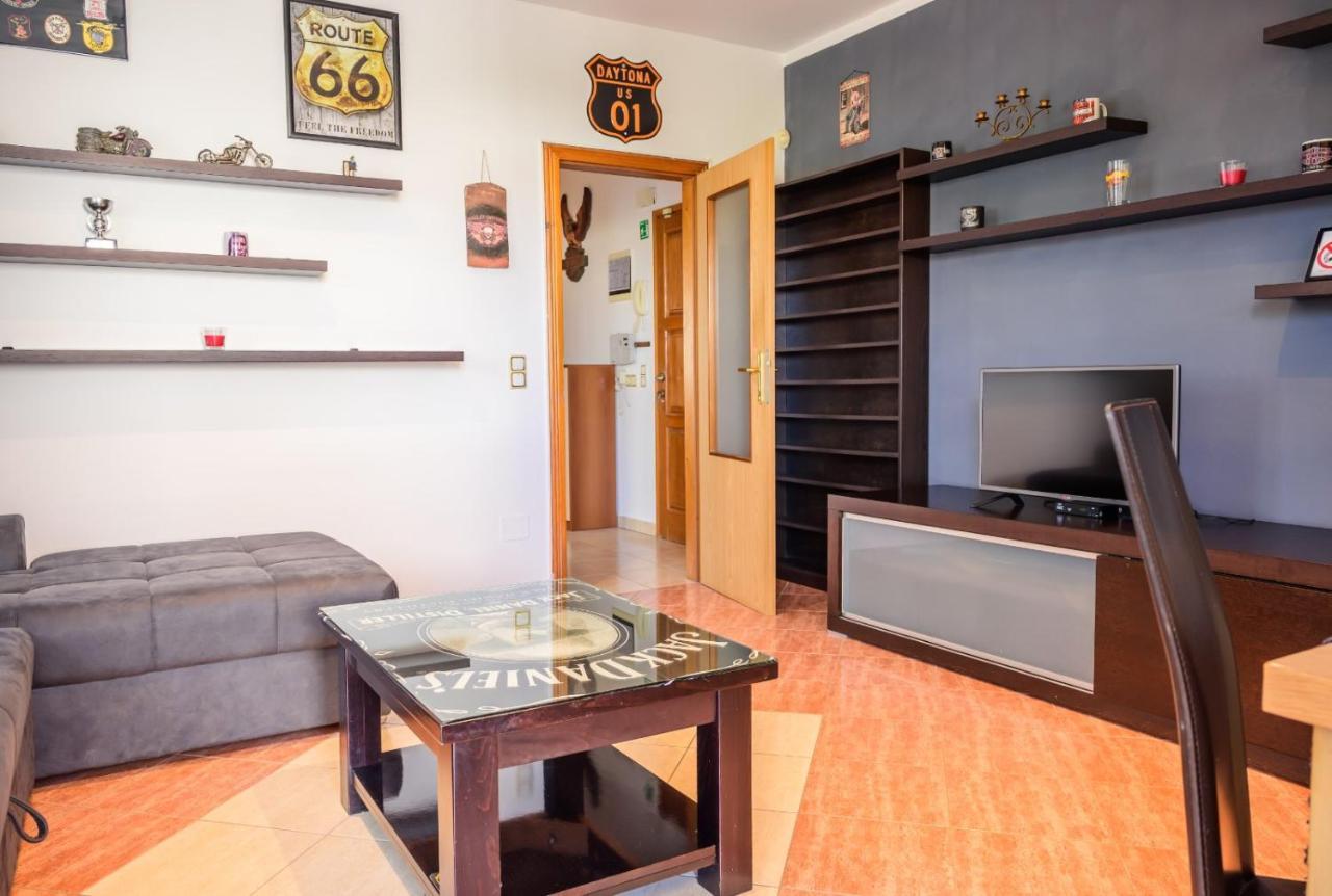 Apartment Charlie Ровинь Экстерьер фото