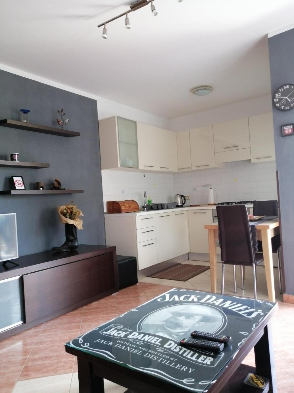Apartment Charlie Ровинь Экстерьер фото